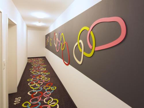 Hotel Karolinger Hof - image 5