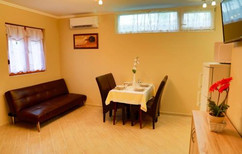 sala de TV, Jázmin Apartman (Jazmin Apartman) in Tapolca