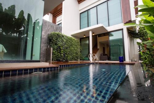 Phuket 2BR Pool Villa,Surin Beach Phuket 2BR Pool Villa,Surin Beach