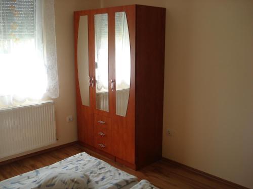 Sunshine Apartment - image 12