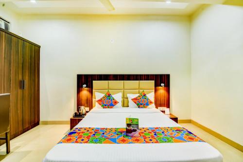 FabHotel Solitaire Inn Tilak Nagar