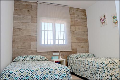 Chalet Peñuelas con piscina - main image