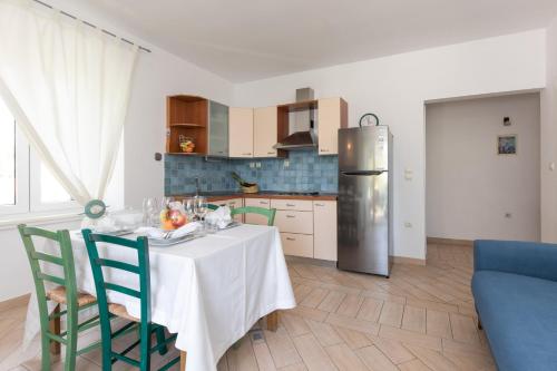 Apartments Ivona - image 5