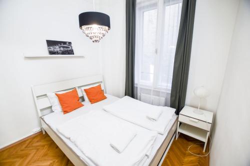  Sweet Smile Apartment in the city centre, Ferienwohnung in Budapest