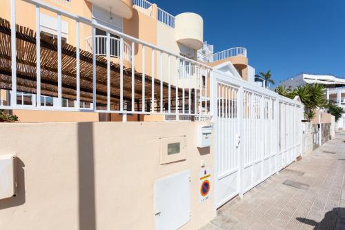Duplex Charco del Valle with Sea View