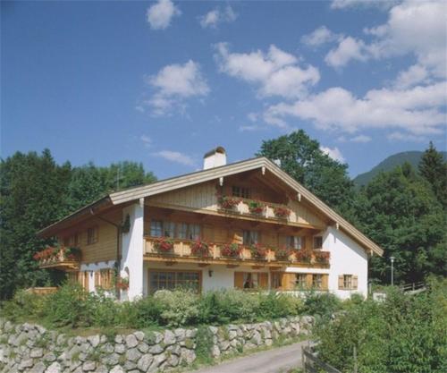 Gaestehaus Lesch - Apartment - Kreuth