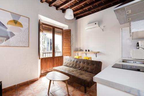 Urban Suites Granada - image 3