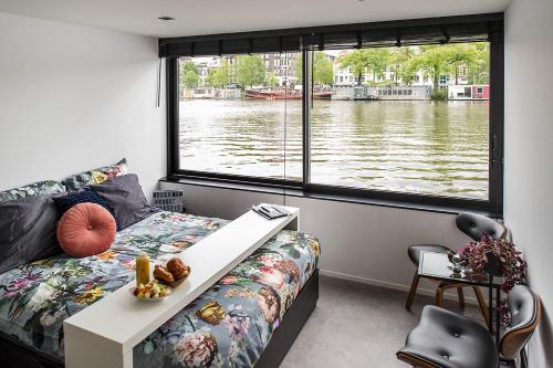Houseboat Amsterdam - Room with a view, Amsterdam