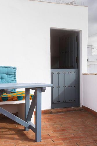Casa Brigitte en el casco histórico con vistas. - image 3