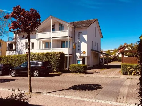 Haus Bernstein Ferienwohnungen in Göhren, Deutschland