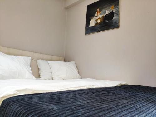  Beşiktaş Central 1+1 Fully Fresh New Furnished in Istanbul