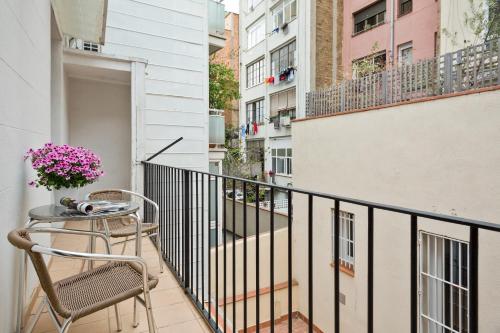 BcnStop Parc Güell - image 24