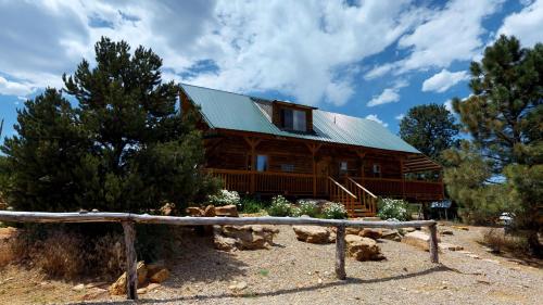 Western Town Retreat in Monticello, USA