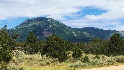 Western Town Retreat - image 12