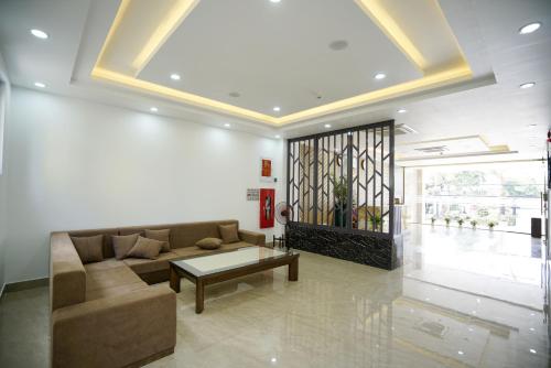 LEX HOTEL near Halong Pearl Museum