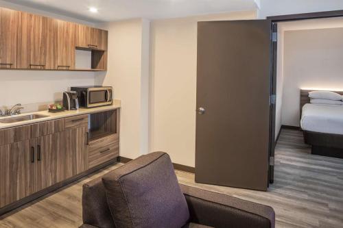 المرافق, Wyndham Garden Ft Lauderdale Airport and Cruise Port in دانيا بيتش