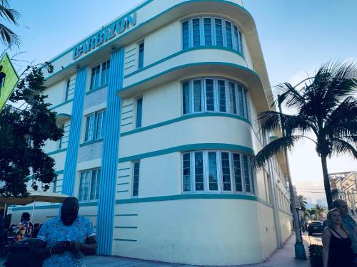 vacation home-ocean view SoBe 318