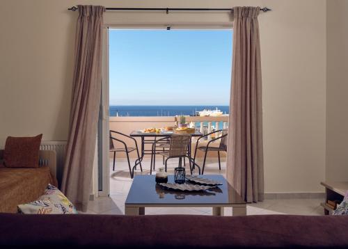 THREE GRACES Apartments ZAKYNTHOS TOWN 3