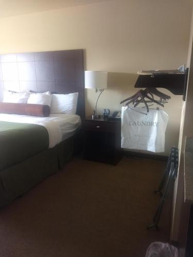 AmeriVu inn and Suites - Crookston