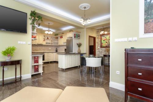 Zuhanyzó, Mountain Resort Residences in zdiar