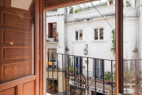 Urban Suites Granada - image 8