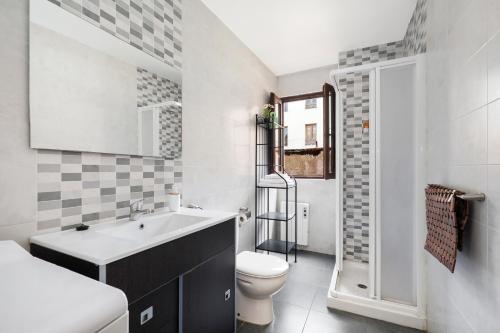 Urban Suites Granada - image 14