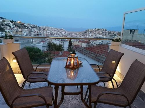  Souzana's Apartment - Unique View- Μονοκατοικια! in Kavala