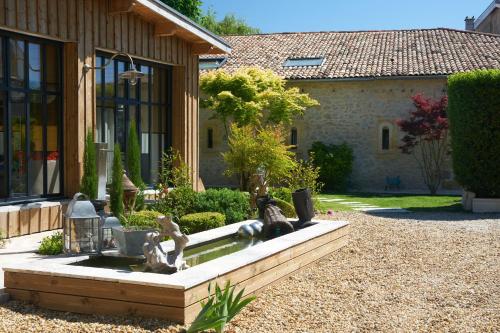 Exceptionnelle Villa, Charme, design et piscine au Sud de Bordeaux gîte à louer Portets
