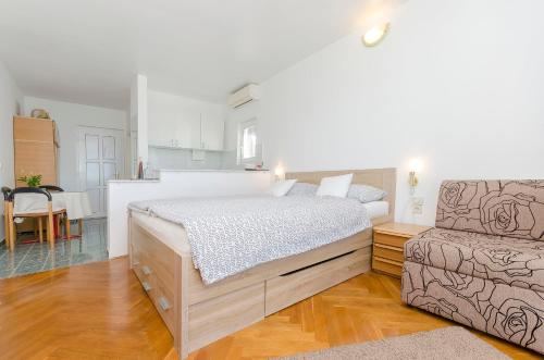 Apartments Vlasta - image 7