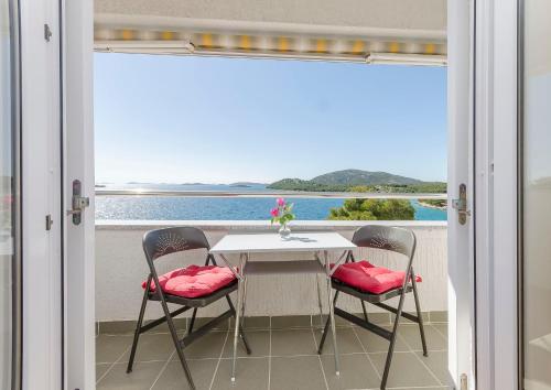 Apartments Vlasta - image 13