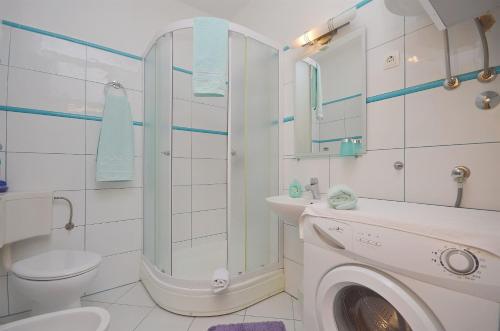 Apartment Radenka - image 9