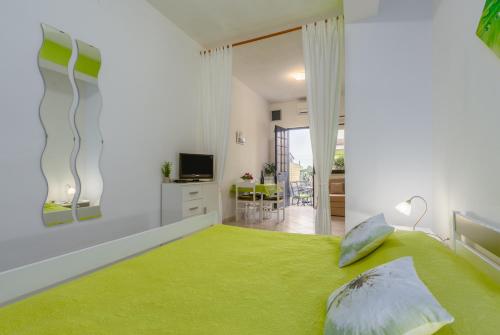  Studio Apartments Romina, Pension in Vrsar