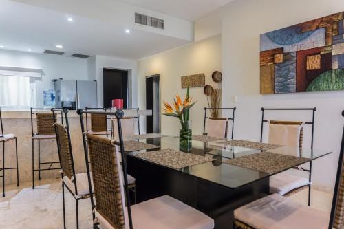casa coral luxury condos