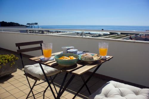  Beach & Seaview Apartment in 3885-298 Cortegaça