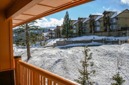 Sunstone #320 Condo - image 4