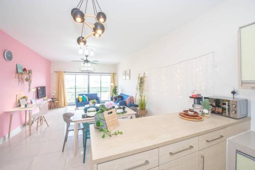 SetiaWalk {BIG GROUP}12Pax WIFI 2C'Park IOI SUNWAY SUBANG USJ SetiaWalk {BIG GROUP}12Pax WIFI 2C'Park IOI SUNWAY SUBANG USJ