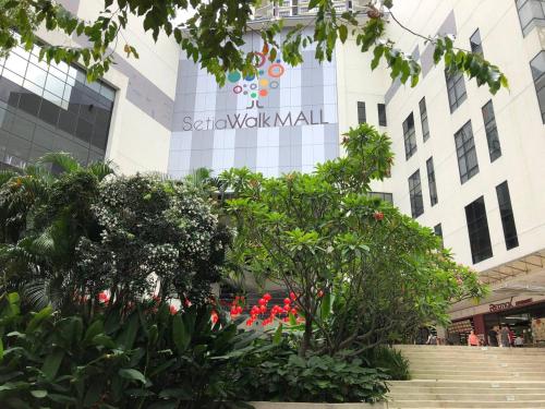 SetiaWalk {BIG GROUP}12Pax WIFI 2C'Park IOI SUNWAY SUBANG USJ SetiaWalk {BIG GROUP}12Pax WIFI 2C'Park IOI SUNWAY SUBANG USJ