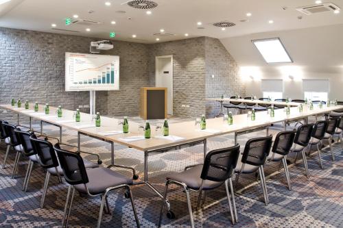 Jump INN Hotel Belgrade - image 8