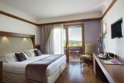 room detail thumbnail 0