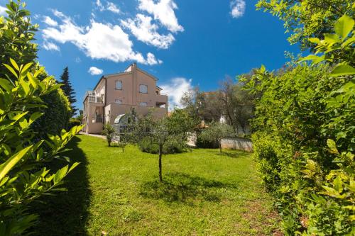 Apartment Josip Malin - main image