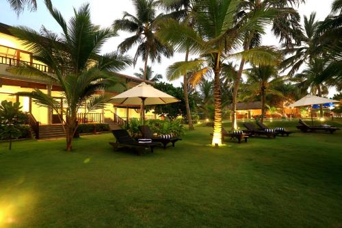 숙소 외관, Sea Rock Villa in 인두루와