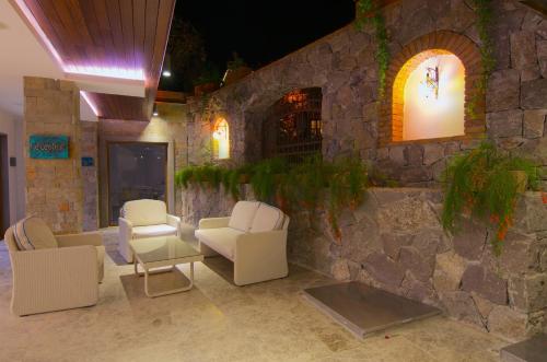 Marisol Boutique Hotel