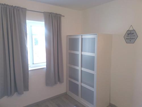  Apartment Ivana in Drvenik