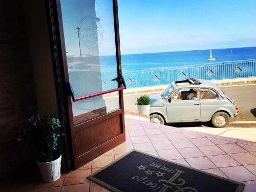 Albergo Tirreno – Marina di Camerota, UT