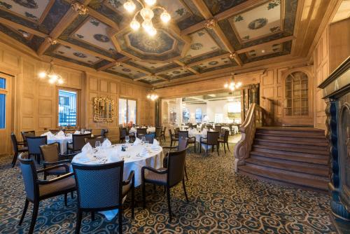 Hotel Schweizerhof St. Moritz - image 9