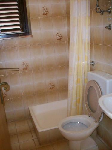Apartments Gogi - 130m from sea - main image