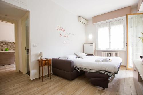  Lorenteggio Studio Apt in Mailand