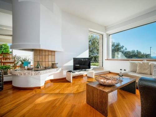 Villa Kamik by Interhome in 高斯特尼拉