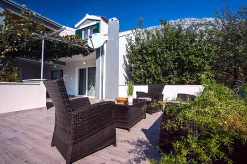 Villa Golden Garden with 50sqm private pool - image 8