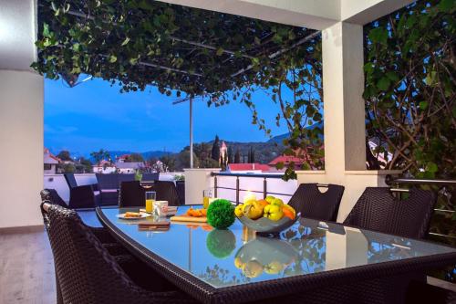 Villa Golden Garden with 50sqm private pool - image 9